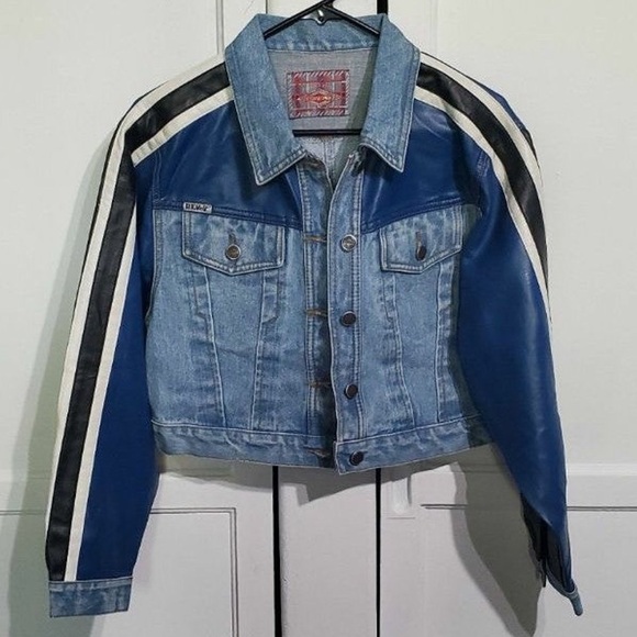 Revolt Jeans Jackets & Blazers - Vintage Revolt Jeans
Women Coats & jackets Size XS